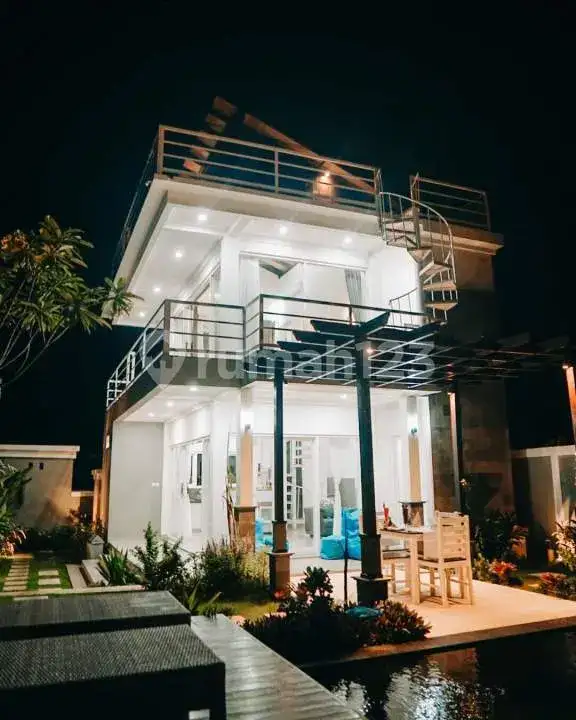 Private Villa 1 Kamar Tidur di Lovina Dekat Pepito dan Pantai dengan View Alam
