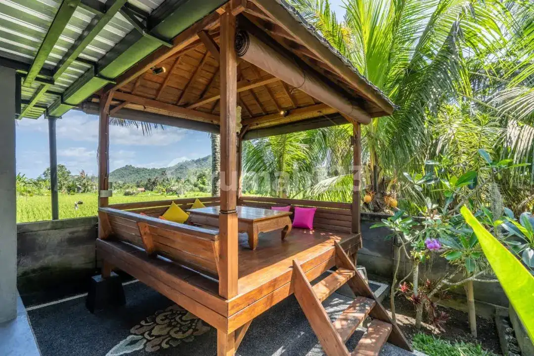Villa 2 Kamar Tidur dengan View Sawah Dekat Candidasa dan Padang Bai
