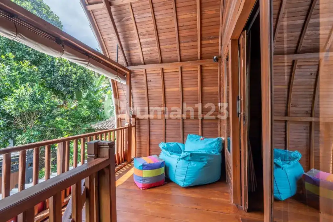 Villa 2 Kamar Tidur dengan View Sawah Dekat Candidasa dan Padang Bai