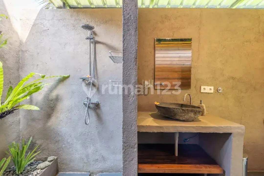 Villa 2 Kamar Tidur dengan View Sawah Dekat Candidasa dan Padang Bai