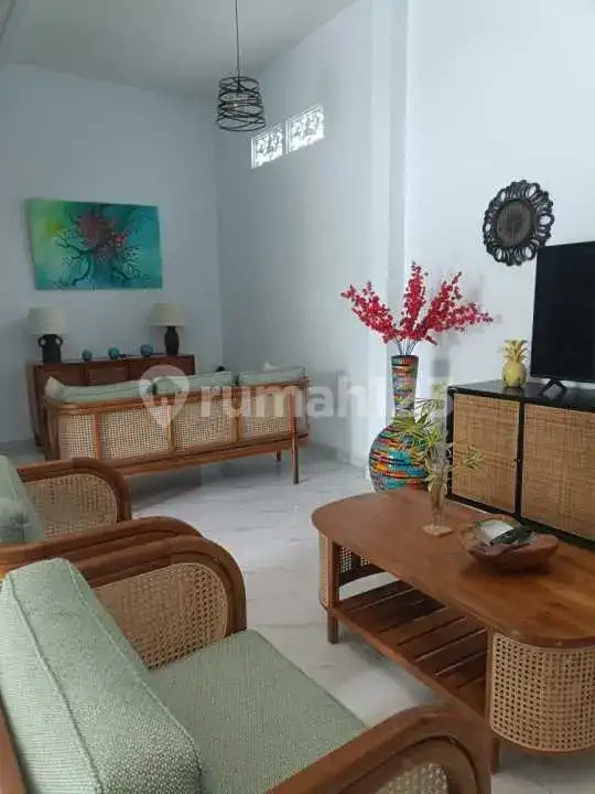 Villa 3 Kamar Tidur Dekat Pantai Lovina dalam Kompleks Villa Tenang