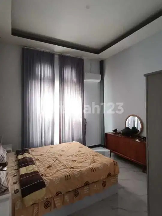 Villa 3 Kamar Tidur Dekat Pantai Lovina dalam Kompleks Villa Tenang