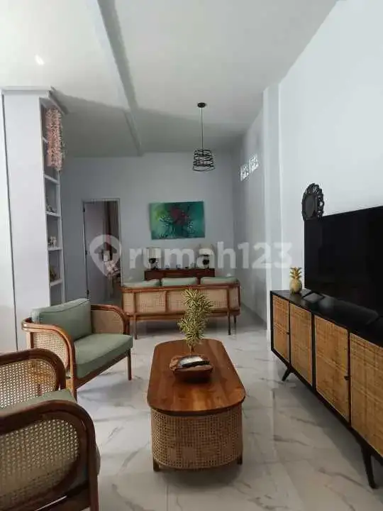 Villa 3 Kamar Tidur Dekat Pantai Lovina dalam Kompleks Villa Tenang