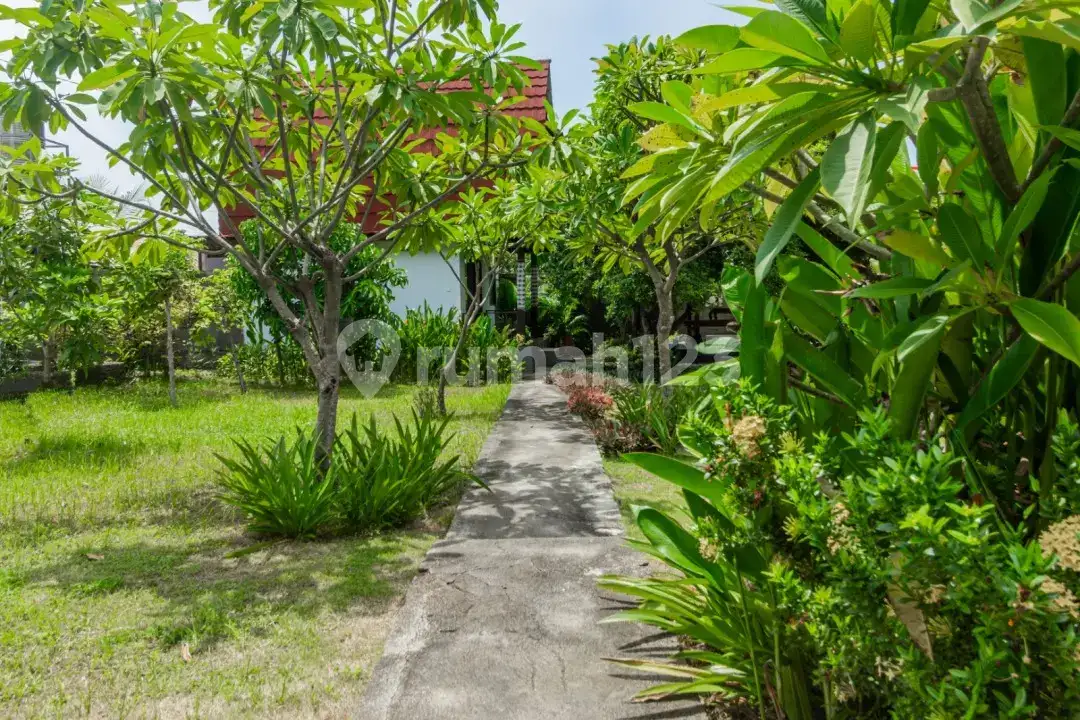 Villa Rp 140 Juta /tahun For Rent Per Year In Central Pemutaran Area Diving N Snorkling Gerokgak, Buleleng   Lihat Alamat  0 0 Ulasan Diperbarui 23 November 2025 oleh Magdalena Hasibuan  Overview Tran