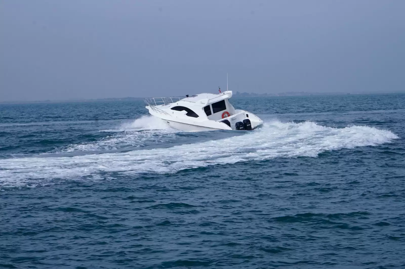 Public Speed Boat & Private Car Transfer
