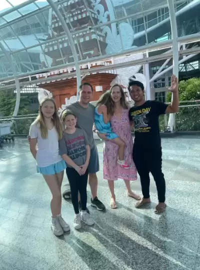 Your Family's Bali Airport Transfer: Easy & Safe Group Rides