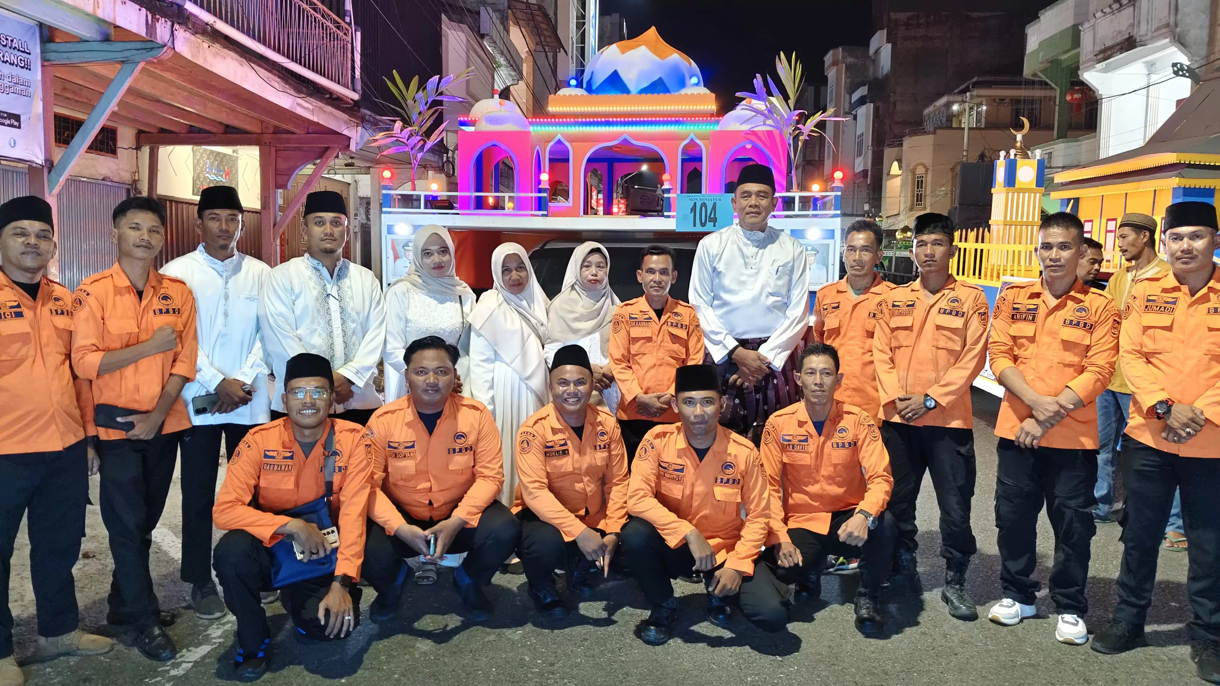 BPBD Rohil Tampil Memukau di Pawai Idul Fitri 1447 H, Tunjukkan Soliditas dan Kesiapsiagaan