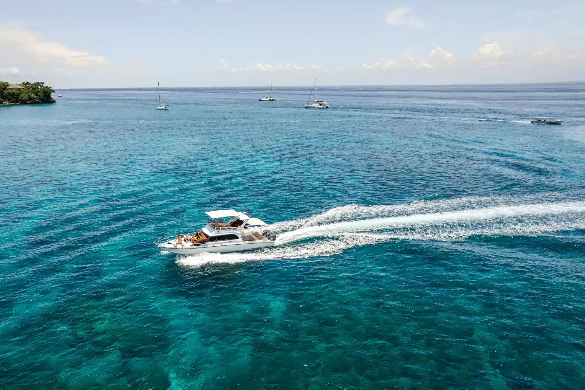 Bali Deluxe Yacht Private Charter Experience