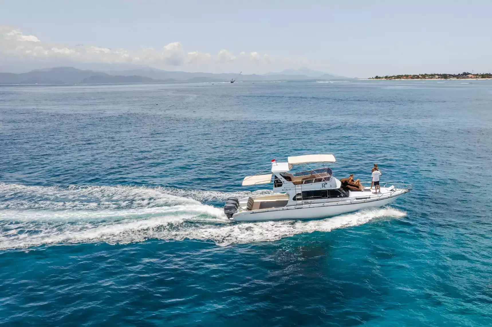 Bali Deluxe Yacht Private Charter Experience