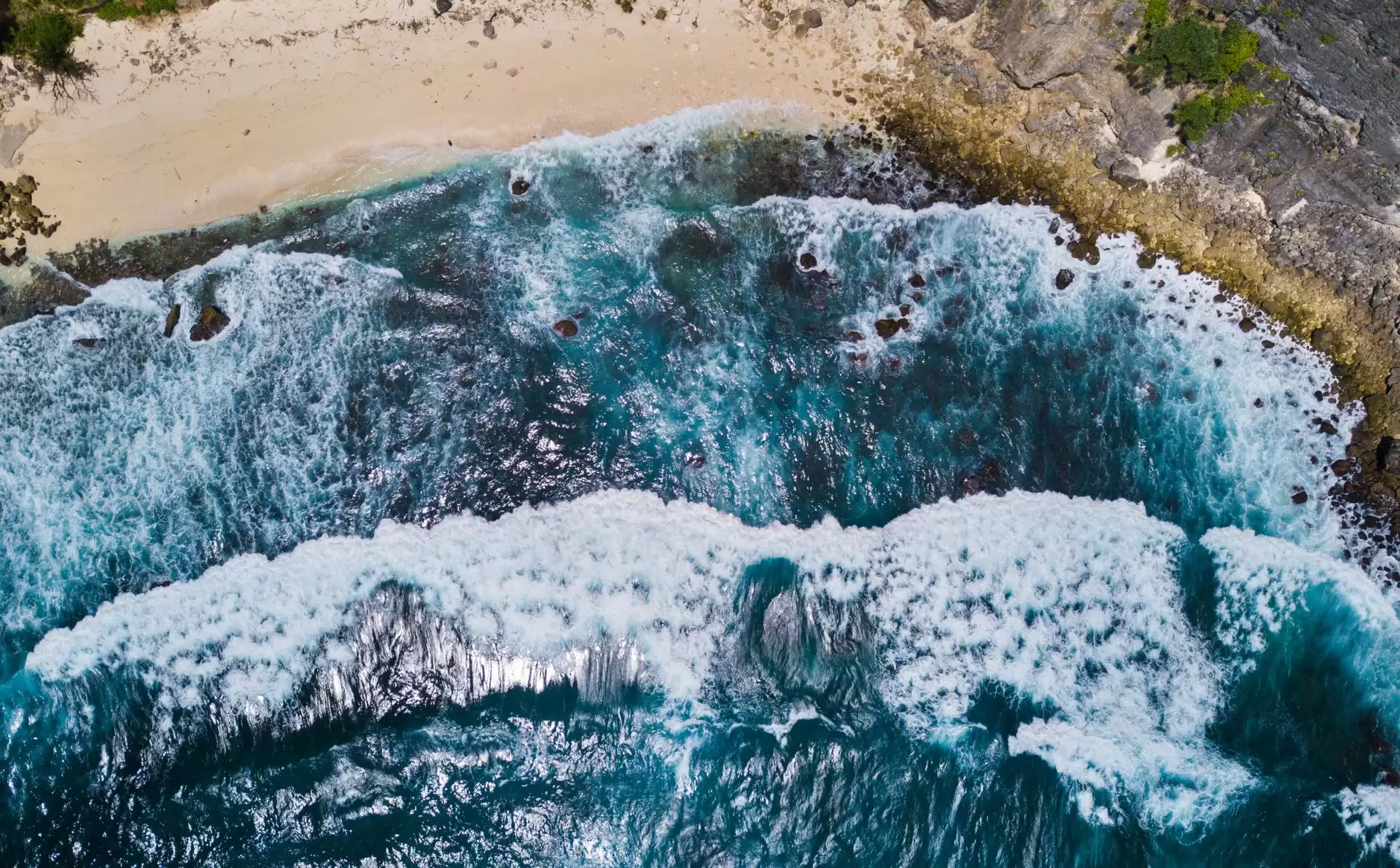Your Ultimate First-Time Nusa Penida Tour Guide