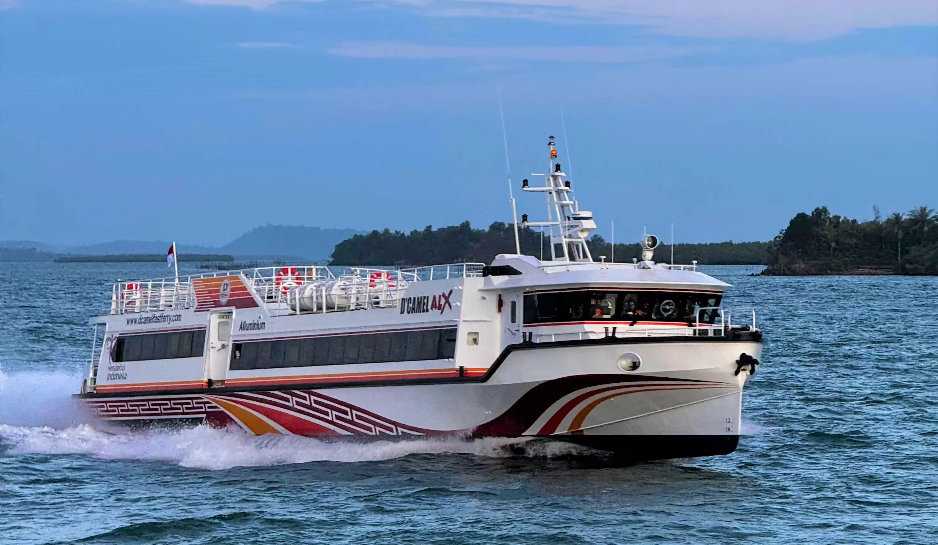 D'Camel Fast Ferry