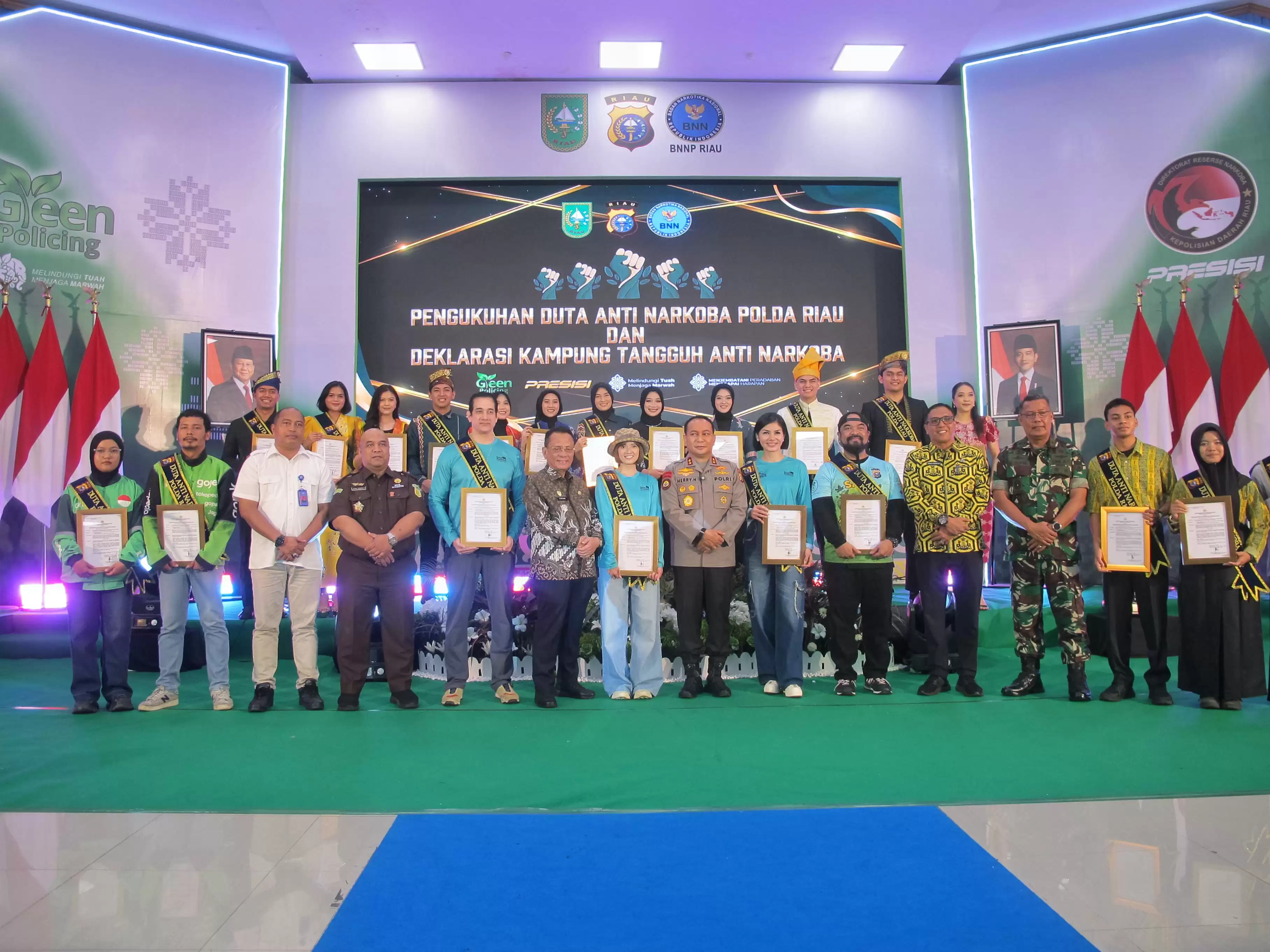 H. Bistamam Hadiri Pengukuhan 23 Duta Anti Narkoba, Polda Riau Perkuat Panipahan sebagai Kampung Tangguh