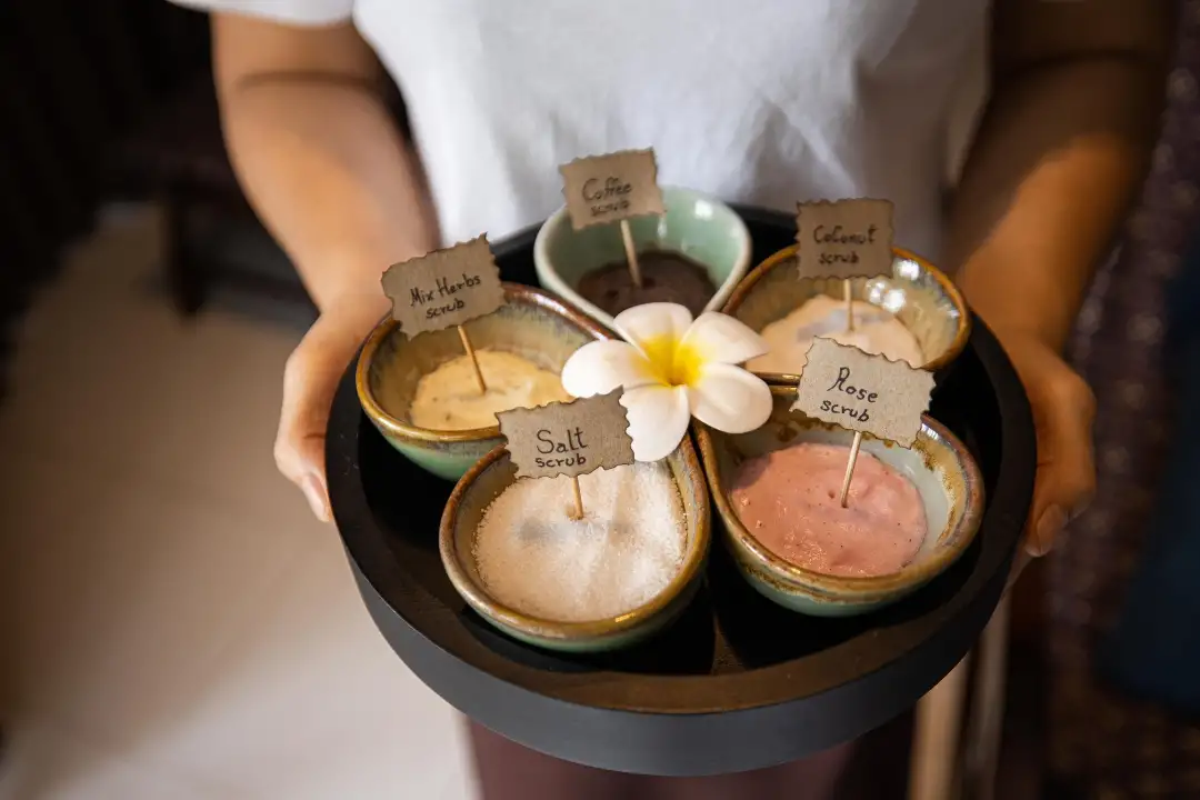 Body Scrub + Balinese Massage