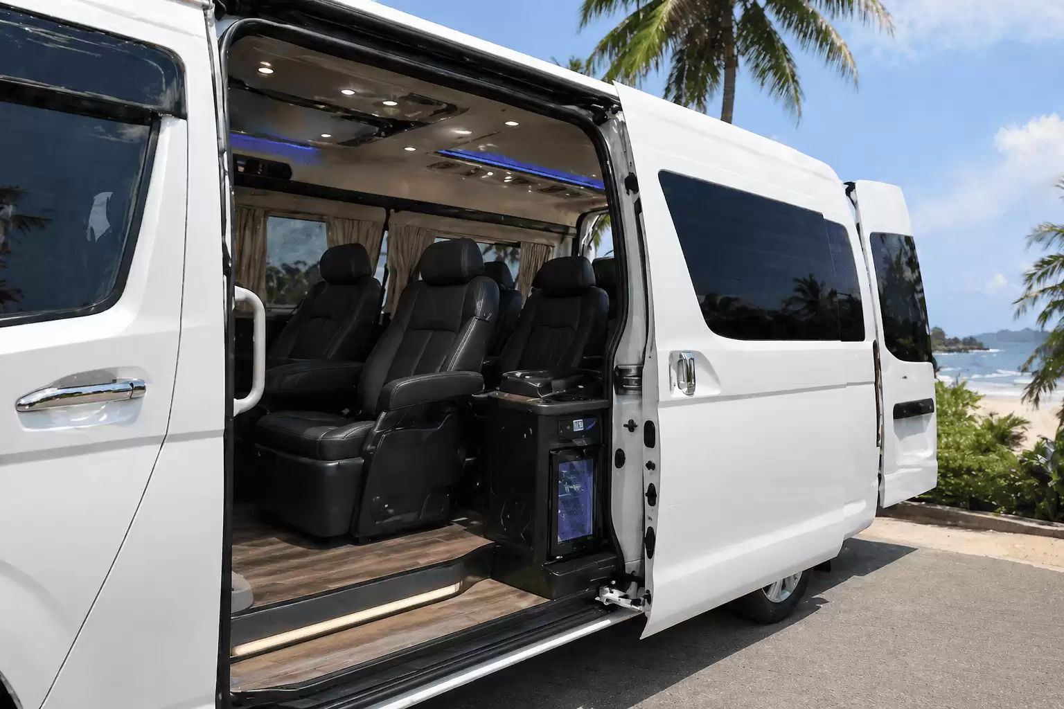 Rental Hiace Murah Bali dengan Fasilitas Lengkap dan Terbaik