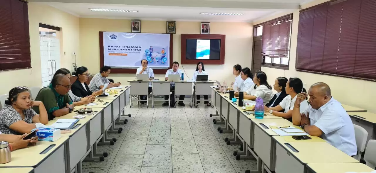 Akademi Pariwisata Denpasar Gelar Rapat Tinjauan Manajemen untuk Penguatan Mutu 