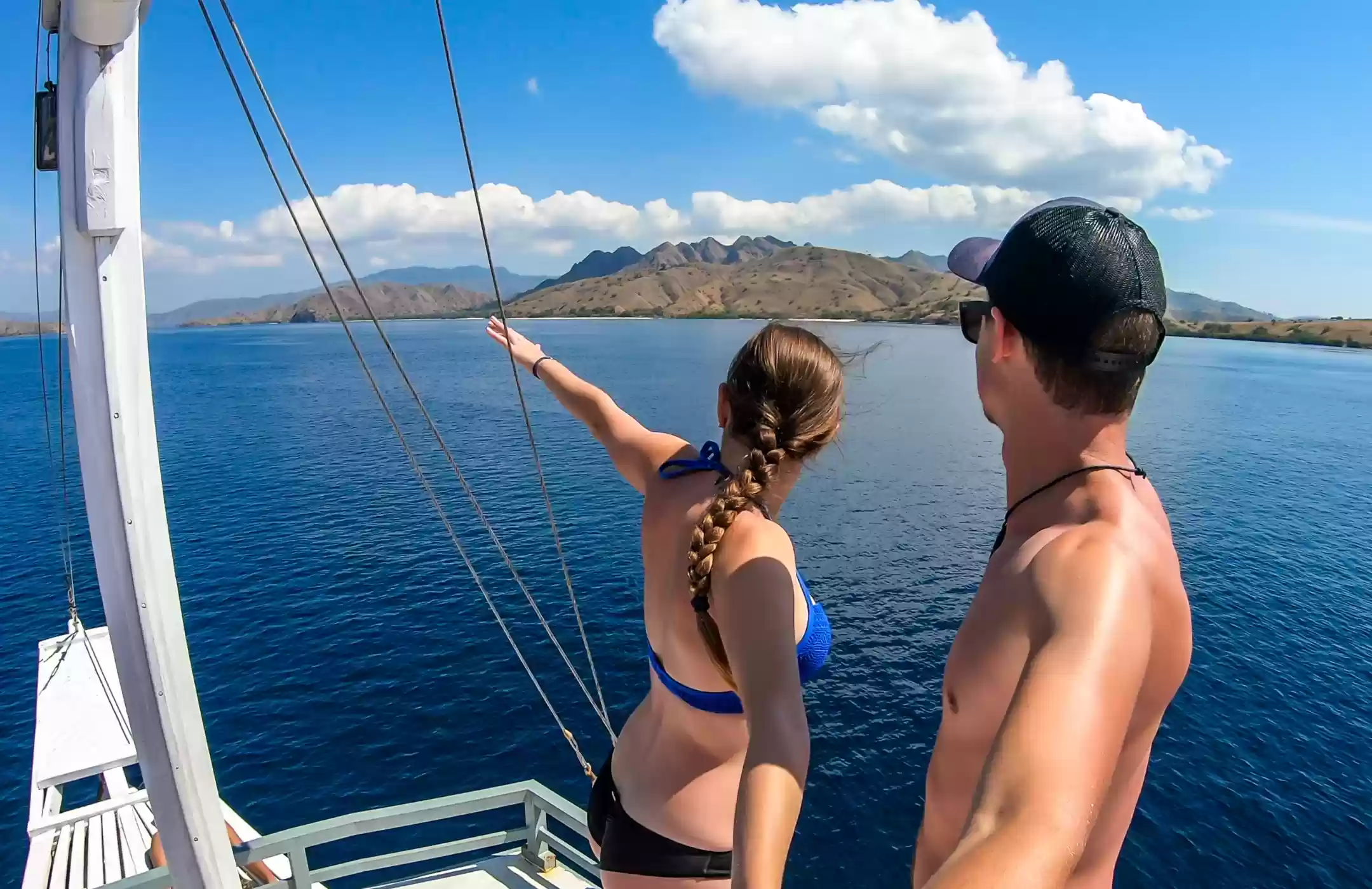 Komodo Sailing & Island Hopping Trip