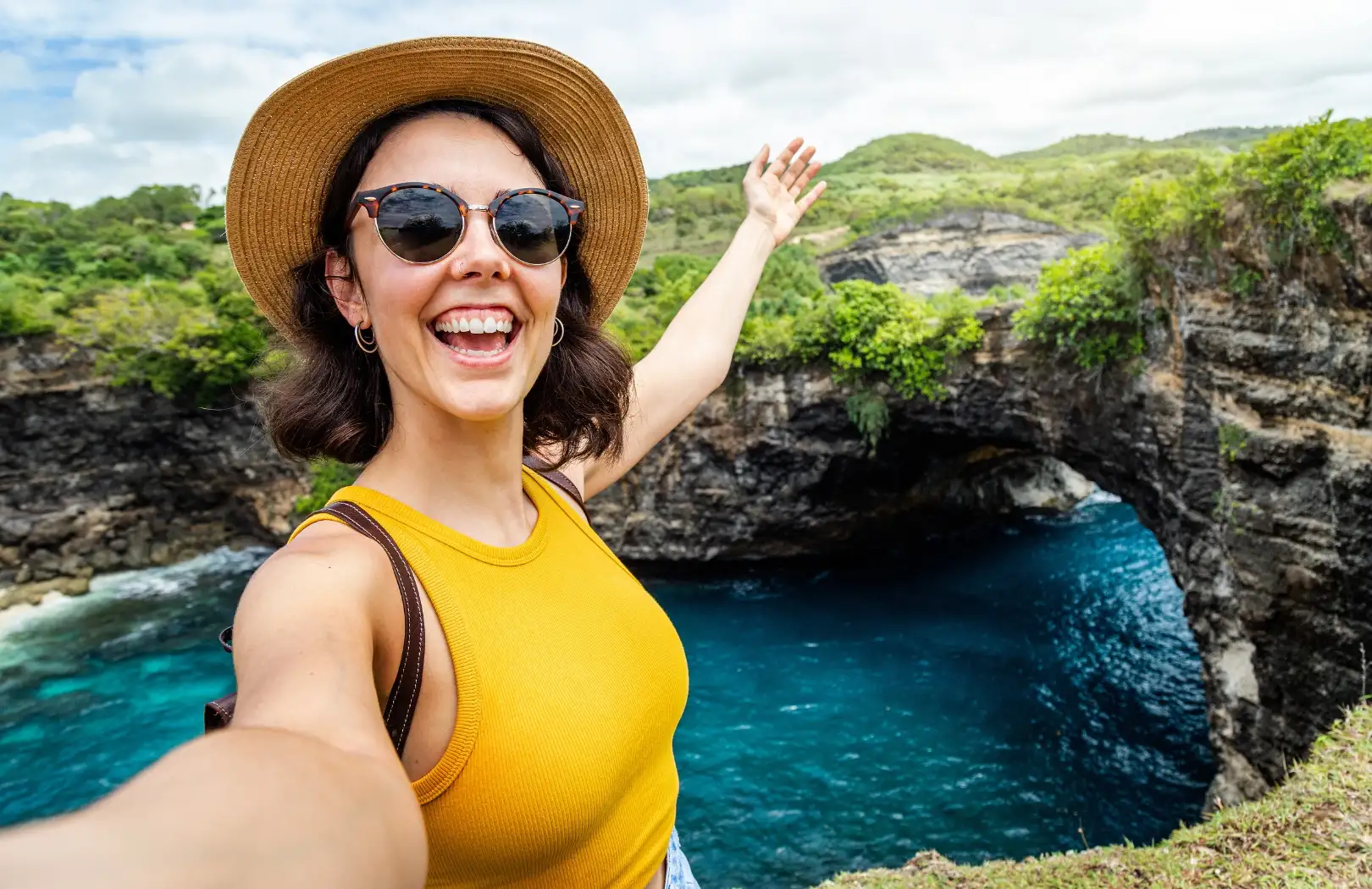 West & East Nusa Penida Tour (MTB-113)
