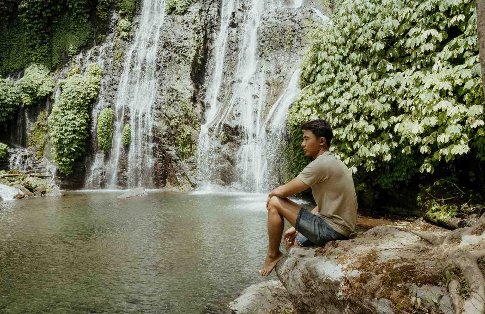 Bali Munduk Twin Lake Trekking, Ulun Danu Beratan and Waterfall