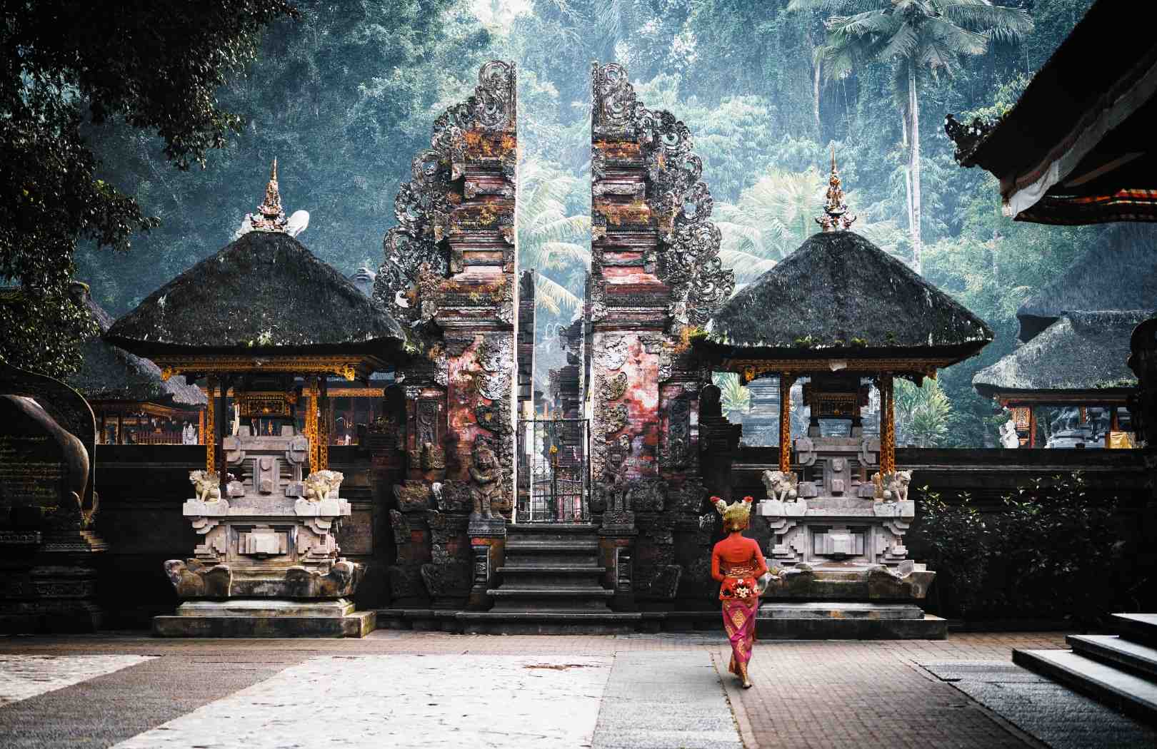Ubud Cooking Class with Tirta Empul Temple and Spa