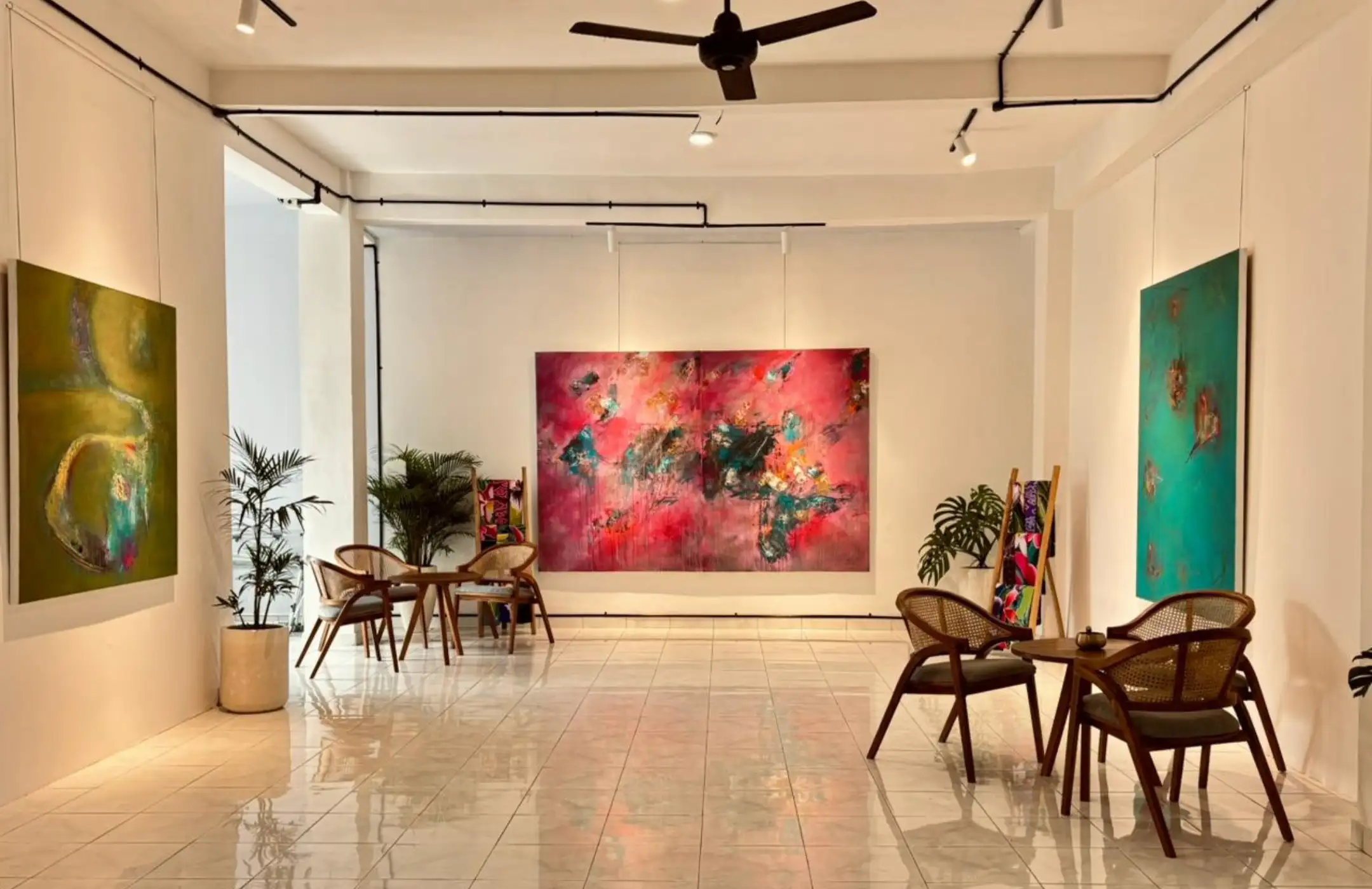 Discover Original Paintings and Contemporary Art in Ubud