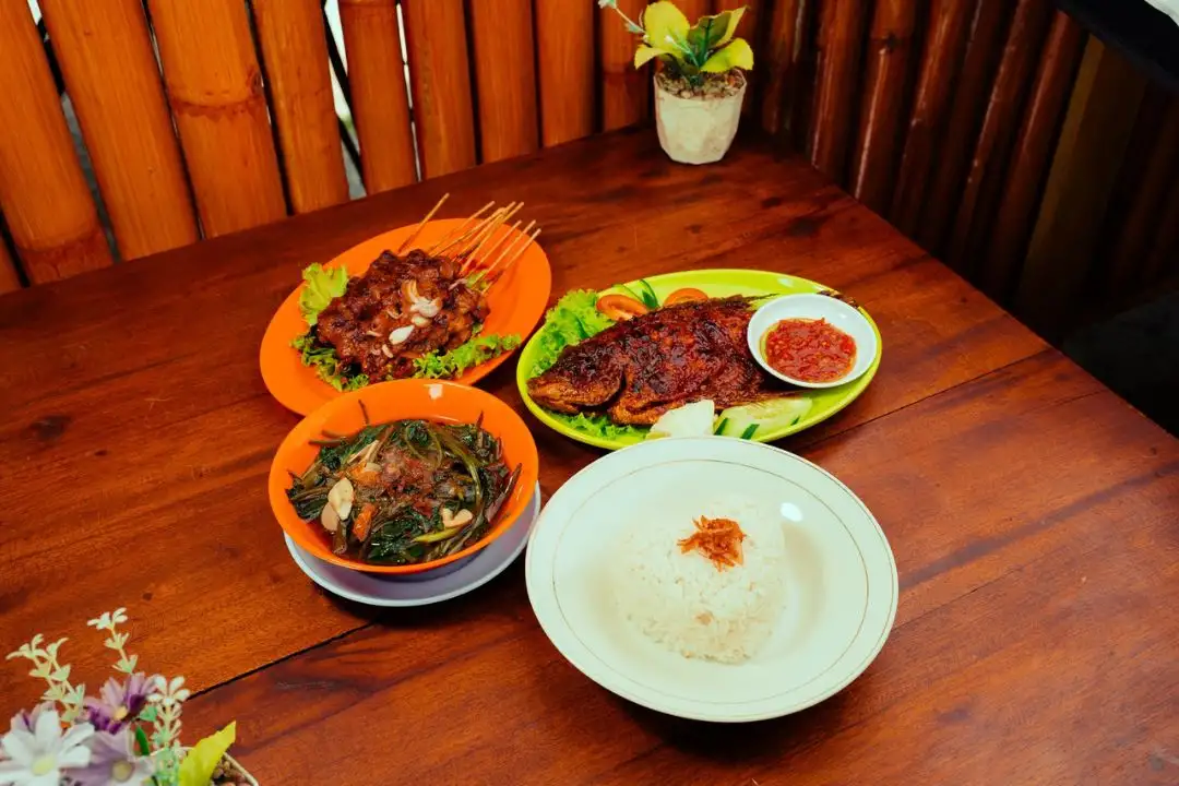7 Menu Makanan Indonesia yang Paling Dicari Wisatawan Saat Liburan di Bali