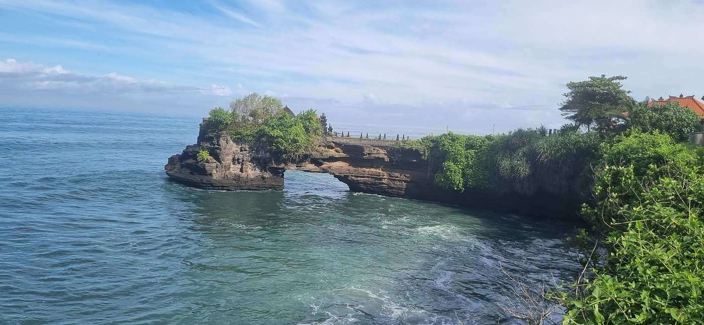Tanah Lot, Jatiluwih Rice Terrace and Waterfall Day Tour
