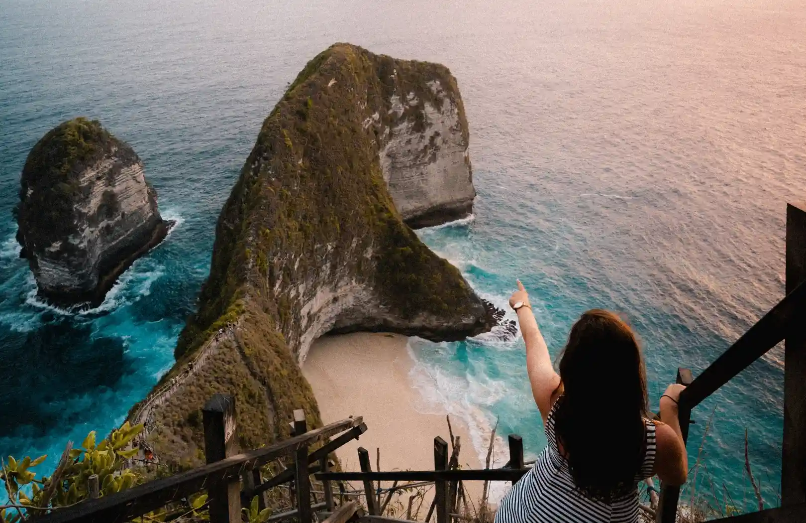West Nusa Penida and Snorkeling Tour