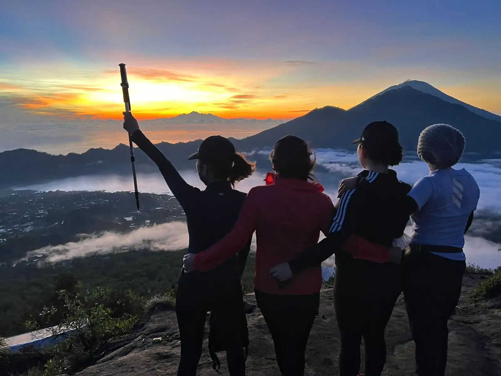 Mount Batur Trekking And Hot Spring