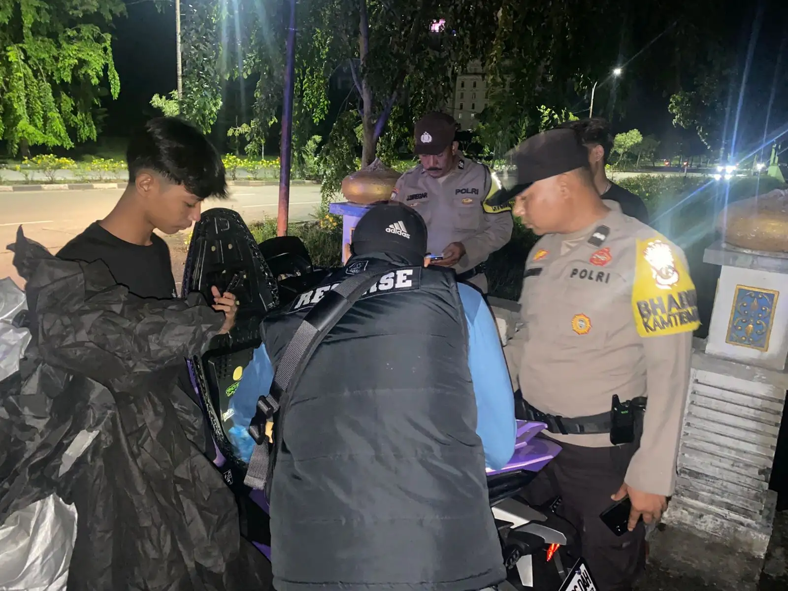 Polsek Bangko Tingkatkan Keamanan Malam Hari, Patroli KRYD Sasar Lokasi Keramaian dan Area Rawan Gangguan Kamtibmas
