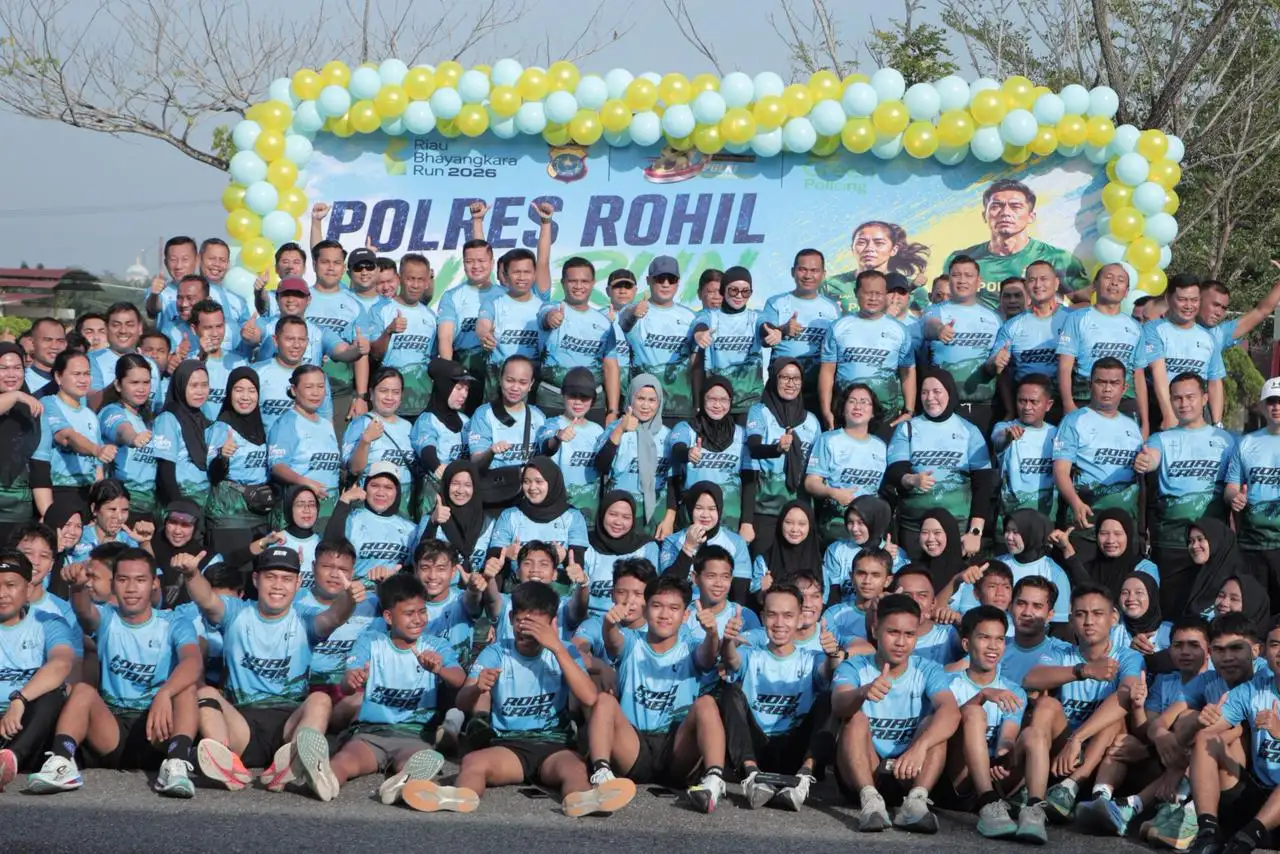 ROAD TO RBR 2026, KAPOLRES ROHIL AJAK MASYARAKAT BERLARI LAWAN KARHUTLA DAN JAGA LESTARINYA ALAM ROHIL