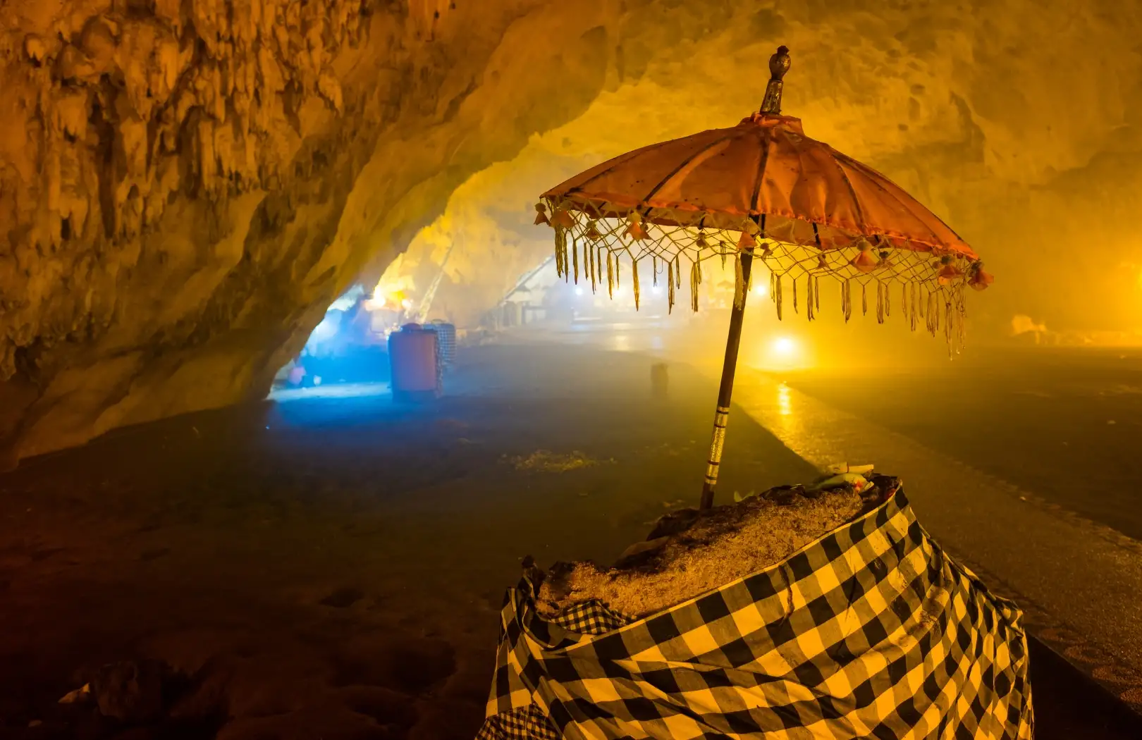 Nusa Penida Tirta Yatra Package