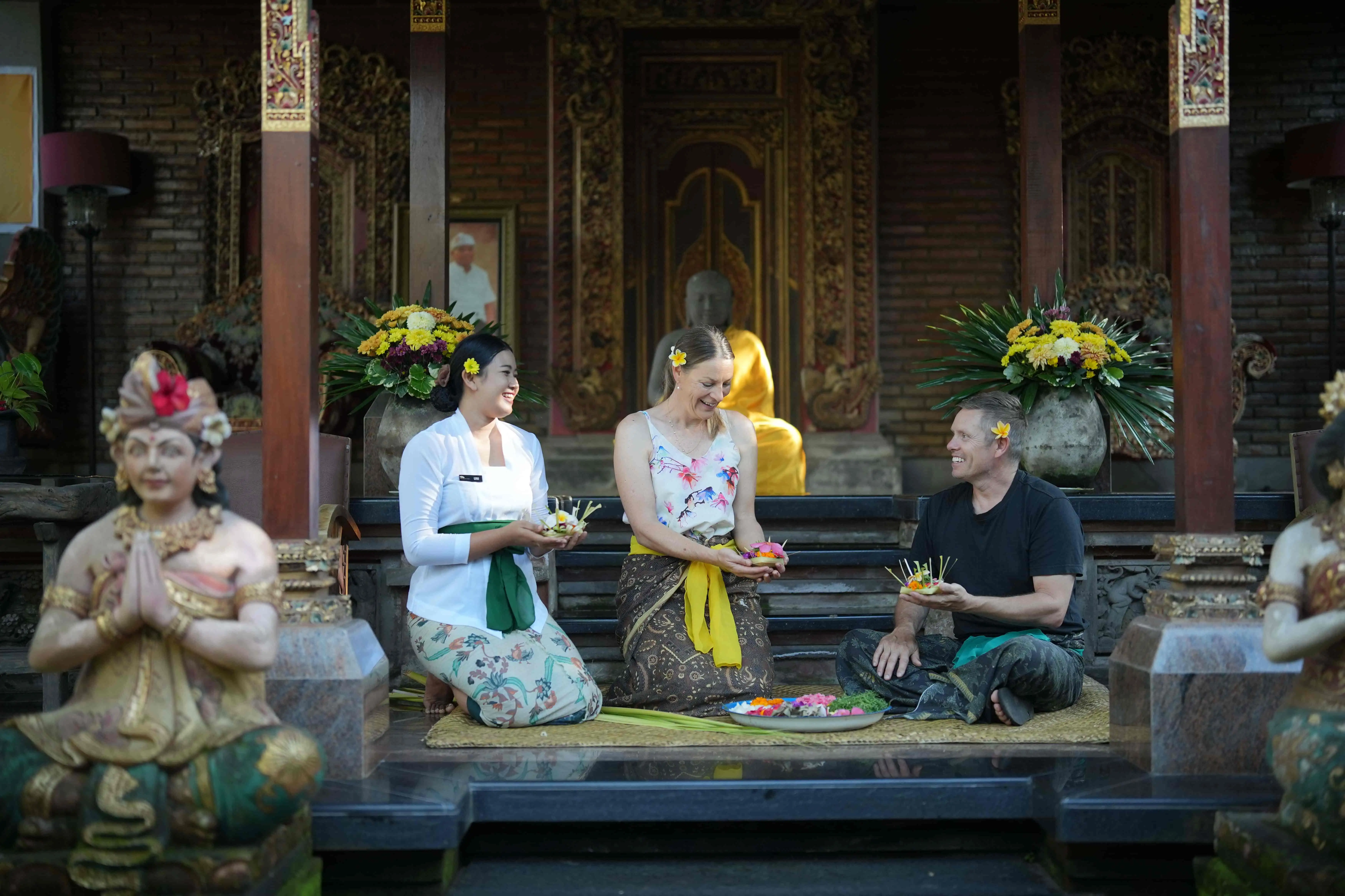 Making Balinese Offering