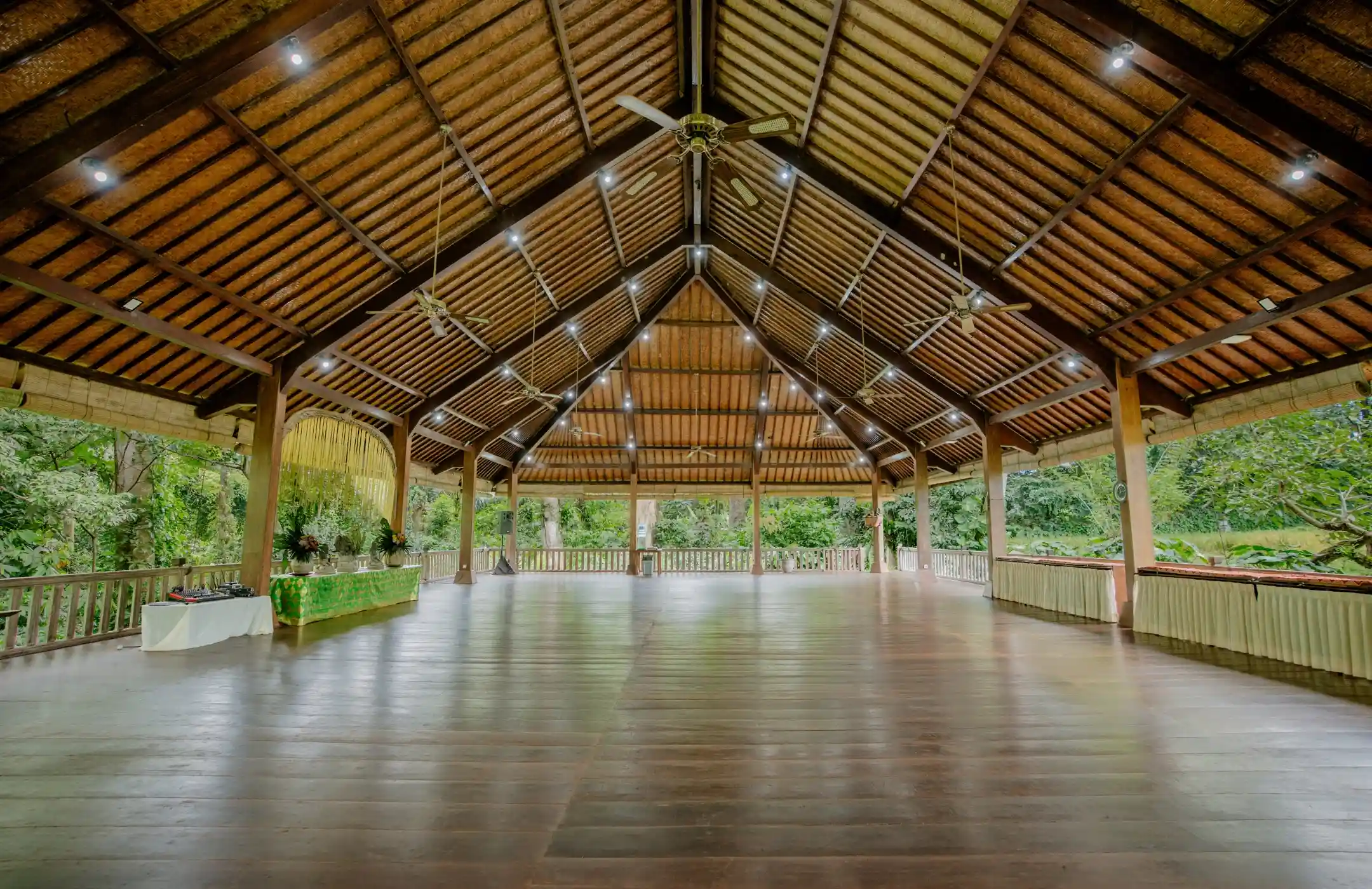 Sandat Yoga Shala