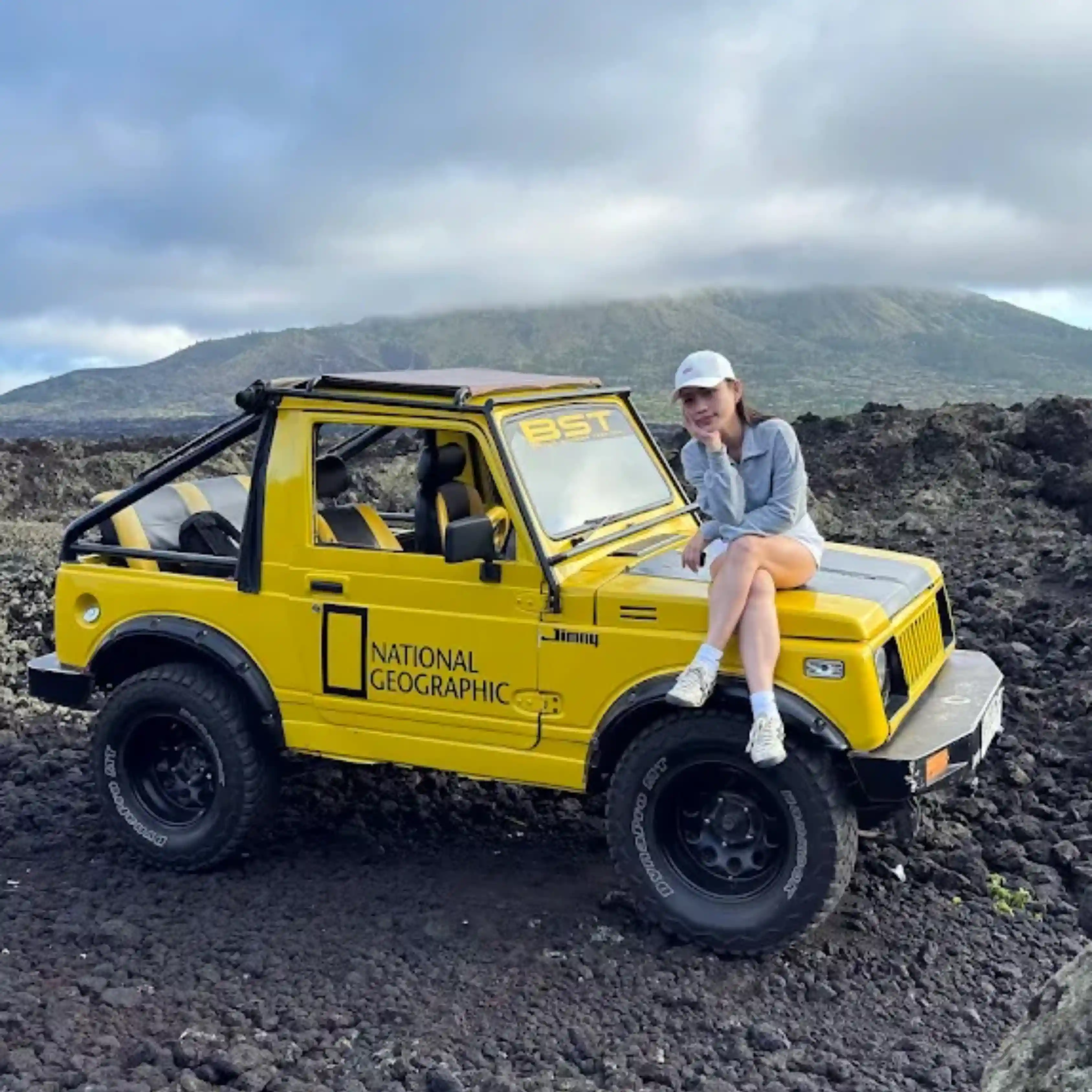 Sunrise Jeep Adventure