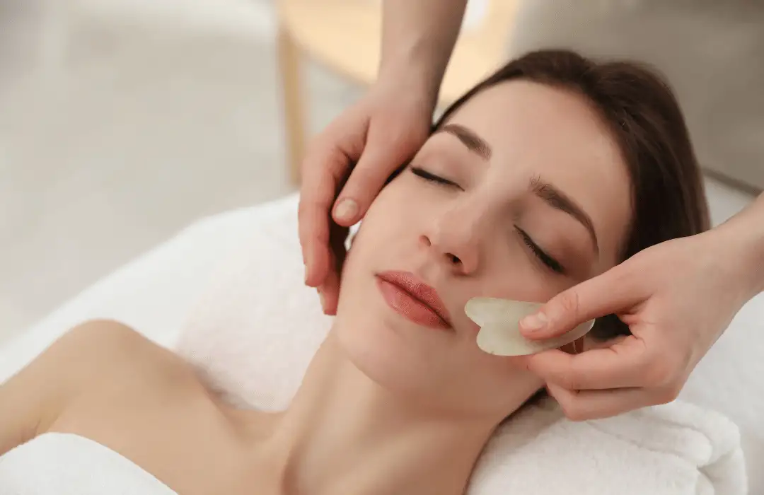 Full Body Massage + Scraping