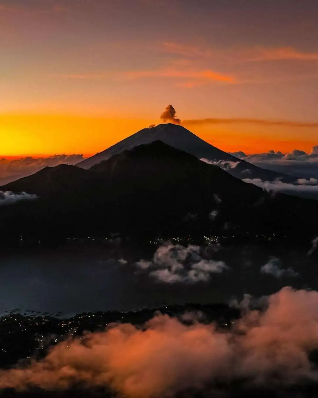 6 Types of People You Will Meet Before Sunrise